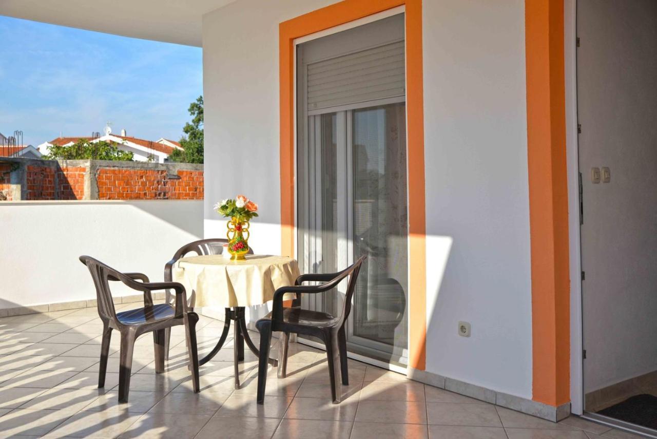 Apartments Katarina Vodice Luaran gambar